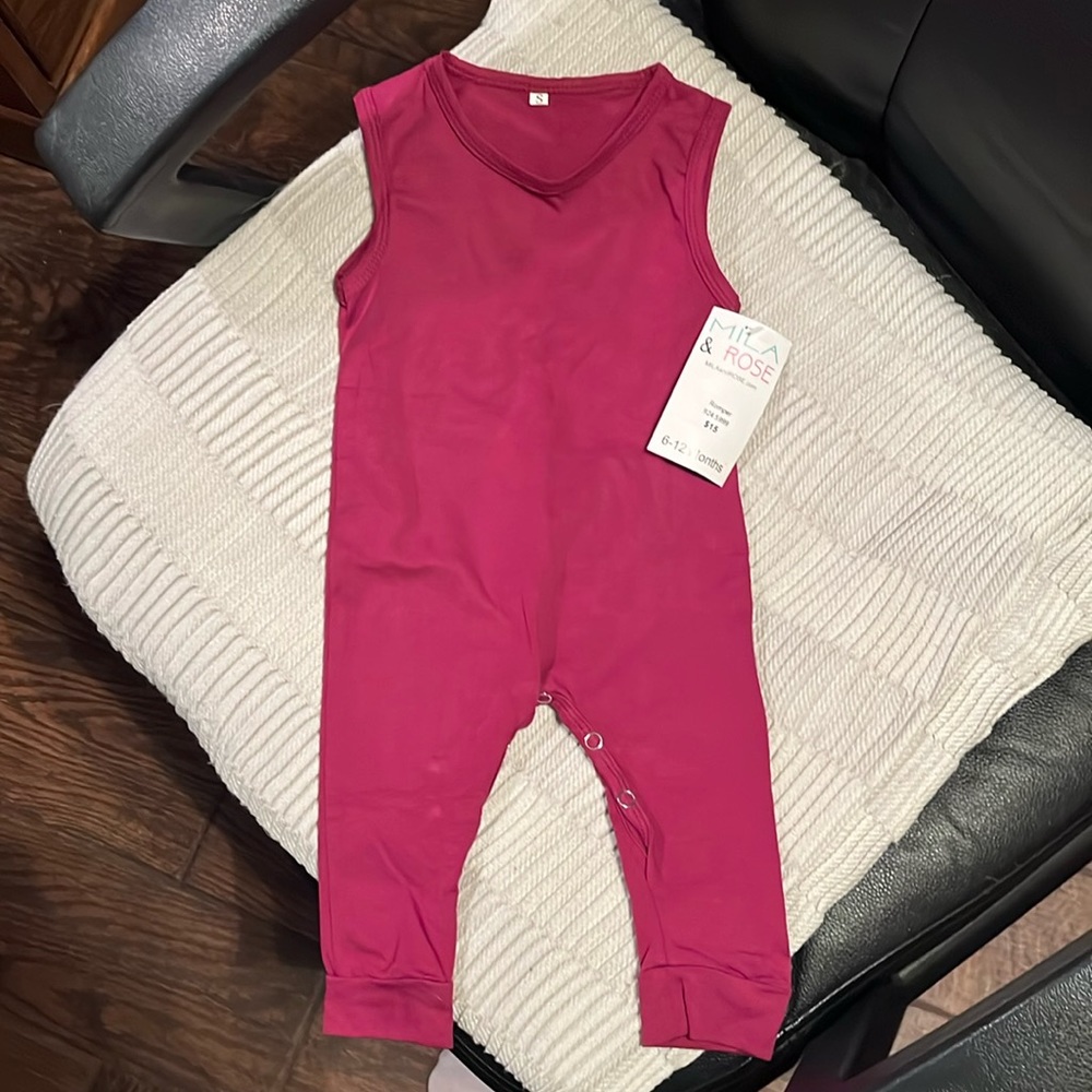 NWT 6-12 mth onesie